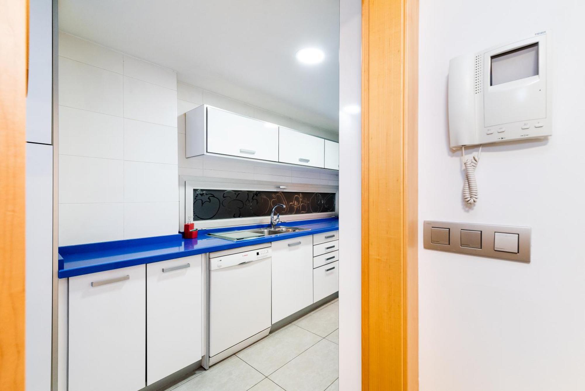 דירות גרנדה Tuguest Avenida De La Investigacion - Free Parking מראה חיצוני תמונה